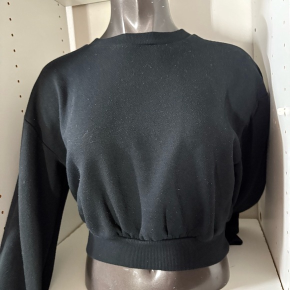 Woman’s wild fable crop top pull over sweatshirt, size medium - Picture 14 of 15